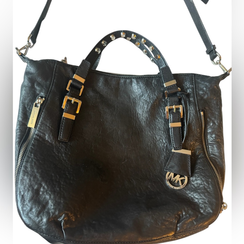 Michael Kors Women's Uptown Astor Wide Studded Shoulder Bag (EUC) - Picture 3 of 6